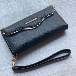 Rebecca Minkoff - iPhone 6/6s charging wristlet
